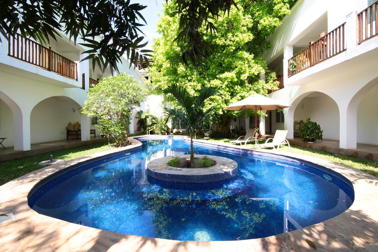 Alexanders Hotel Νταρ ες Σαλάμ Εξωτερικό φωτογραφία